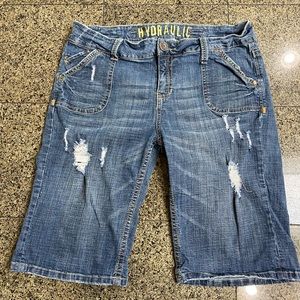 Hydraulic Bermuda Shorts